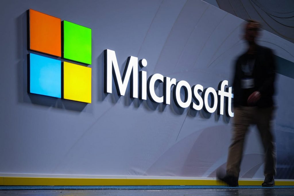 7 software stocks set to thrive in the face of AI uncertainty