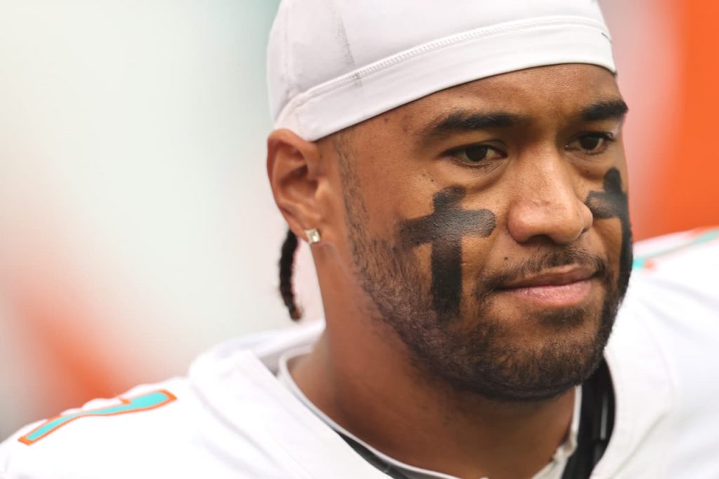The NFL’s Dolphins are paying a record $99.2 million to get a player off their team The NFL’s Dolphins are paying a record $99.2 million to get a player off their team