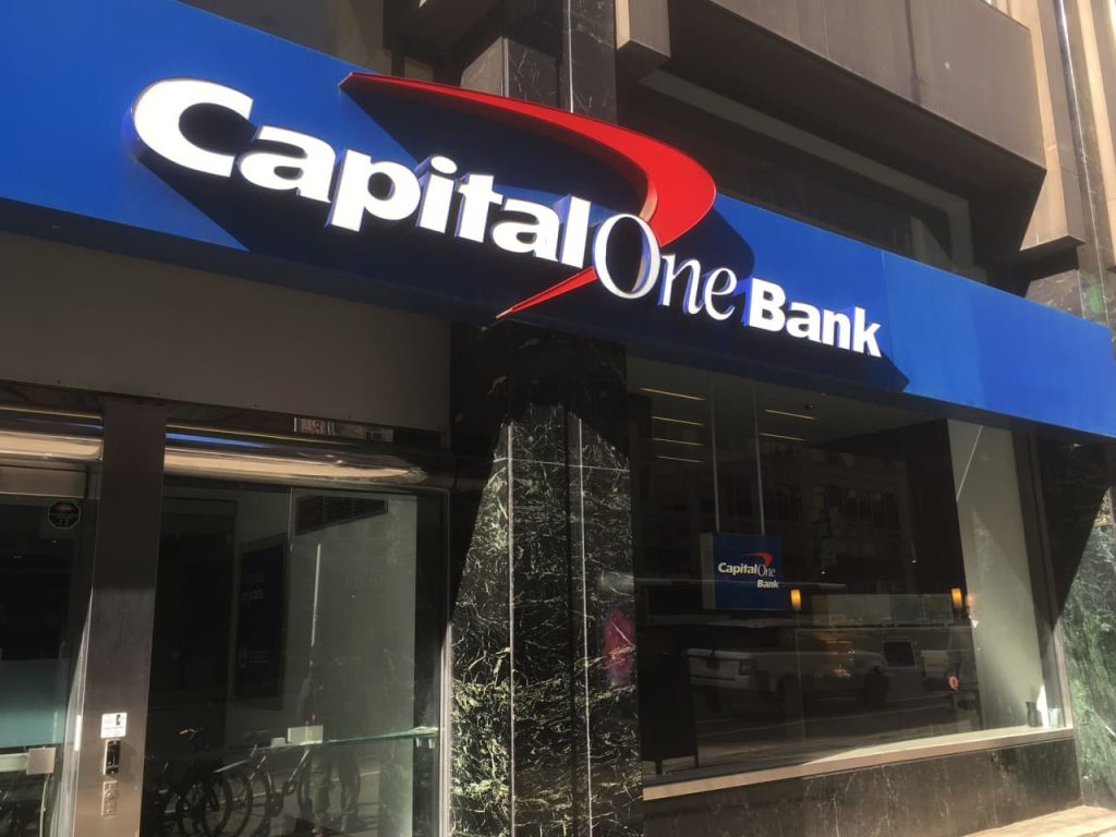 Here are some bargain bank stocks heading into earnings season Here are some bargain bank stocks heading into earnings season