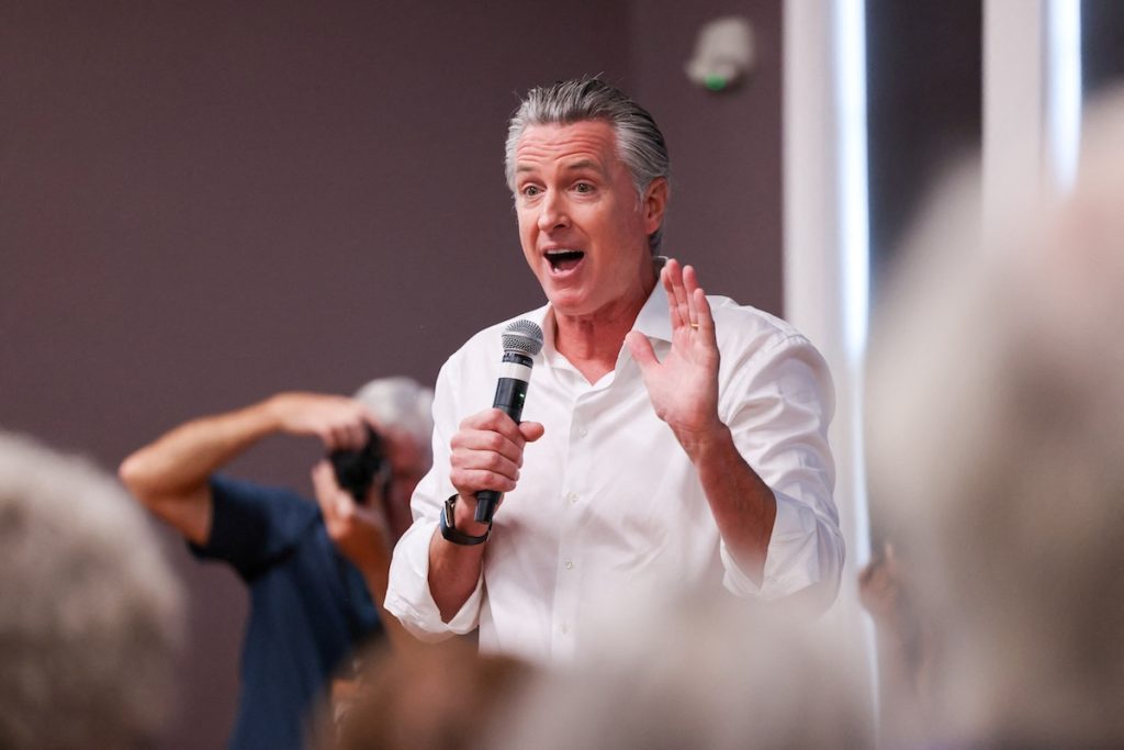 Newsom Signs Laws Letting California Community Colleges Add Up To 12 Bachelor’s Degrees Newsom Signs Laws Letting California Community Colleges Add Up To 12 Bachelor's Degrees