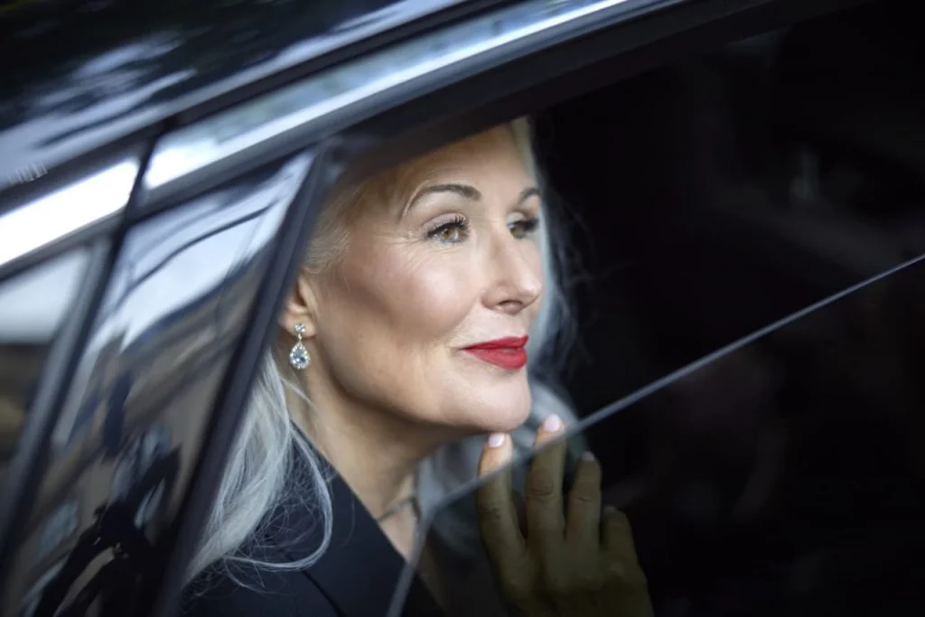 ‘No one seems to wear their bling’: Is it safe to show off your expensive jewelry? ‘No one seems to wear their bling’: Is it safe to show off your expensive jewelry?